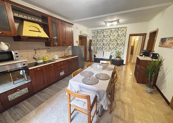 Casa Del Collegio Apartment