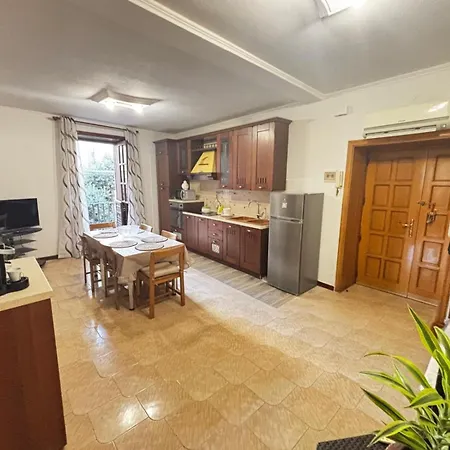 Casa Del Collegio Syrakus